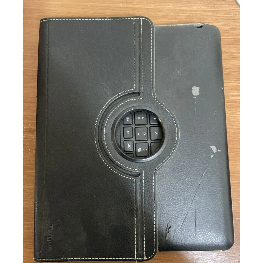 Targus - Tablet Case Cover - Leather Bluetooth Keyboard - AKB3-A - USED